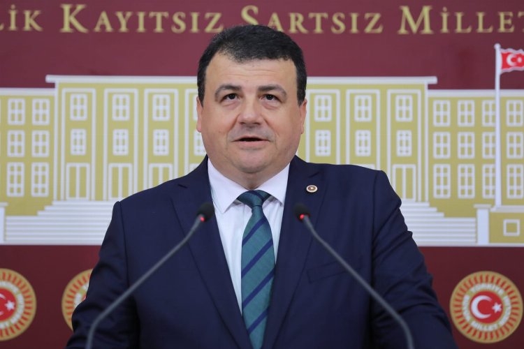CHP Bursa Milletvekili Öztürk'ten Bakan Bak'a 'Milli' önerge