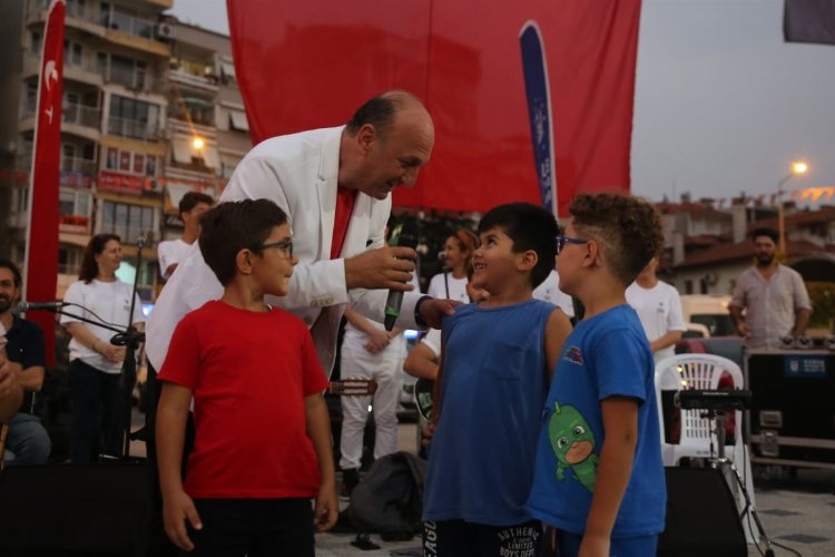 Bursa'da 'Adam Olacak Çocuklar'dan renkli final