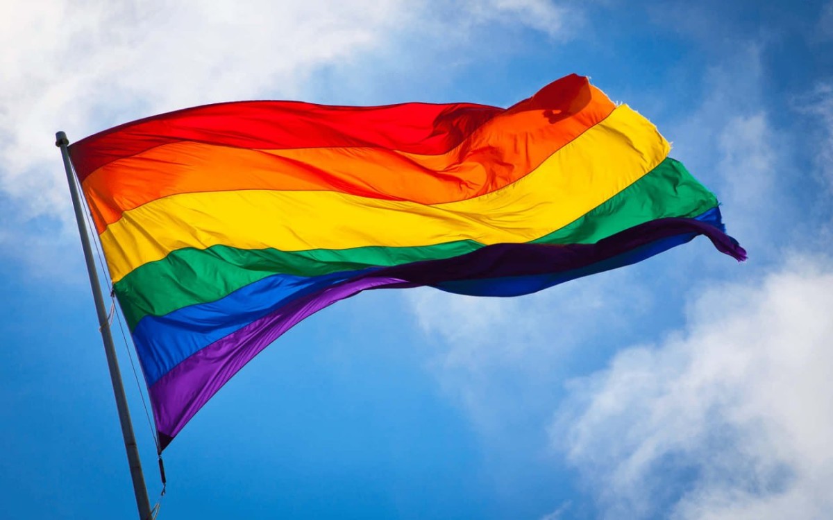 Yunanistan'da Eşcinsel Evlilik Yasallaştı!